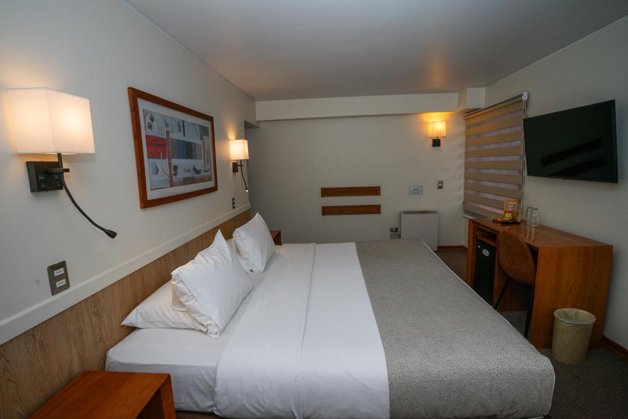 Hotel Don Luis Пуэрто-Монт Экстерьер фото